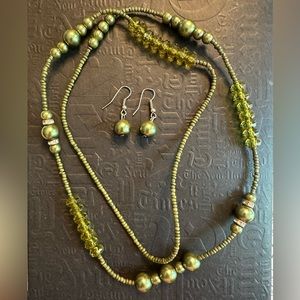 ARTISAN Green Satin Faux Pearl Sparkling Crystal Seed Bead Necklace Earring Set
